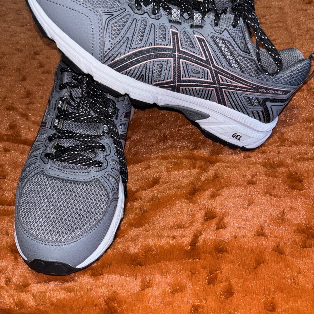 ASICS Gel Venture 7 Athletic Shoe Sneaker